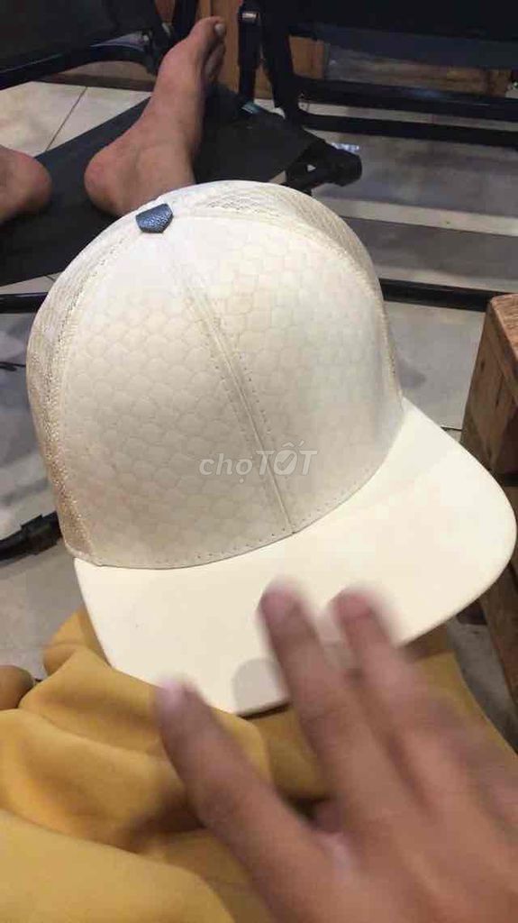 Mũ lưỡi trai vải trắng nam