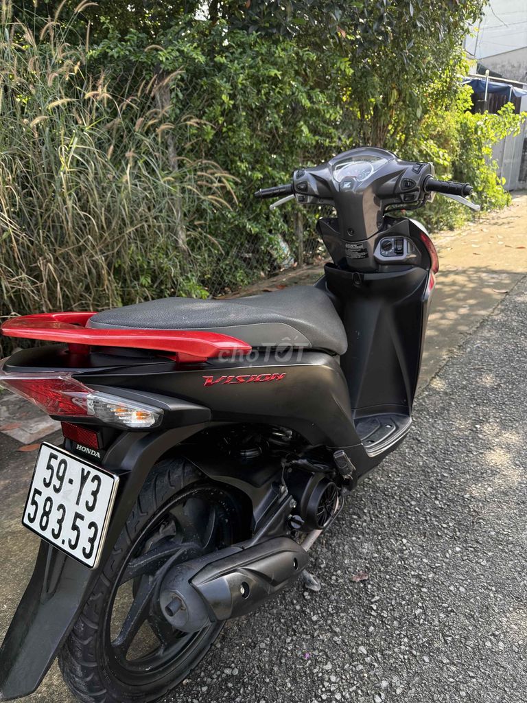 Honda Vision 2020 Smartkey Đen. Mua bán Xe máy tại Huyện Củ Chi Tp Hồ Chí Minh được đăng bởi HuỳnhLâm Bổn hình 8