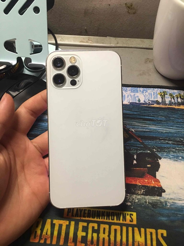 iPhone 12 Pro Trắng 128GB - Ngoại hình 97%. Mua bán Điện thoại tại Quận Long Biên Hà Nội được đăng bởi Trung Hiếu hình 1
