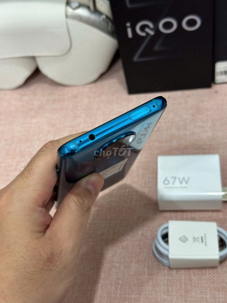 Redmi k30 Pro 8/128 xanh sạc 67w có ship COD. Mua bán Điện thoại tại Quận Hoàng Mai Hà Nội được đăng bởi Trần Ngọc Hiếu hình 3