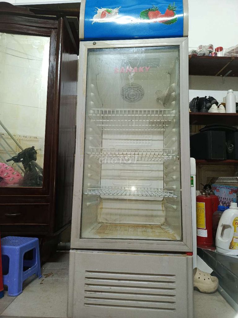 tủ mát 250 lít sanaky đang xài. Mua bán Tủ lạnh tại Quận 4 Tp Hồ Chí Minh được đăng bởi nguyễn an hình 1