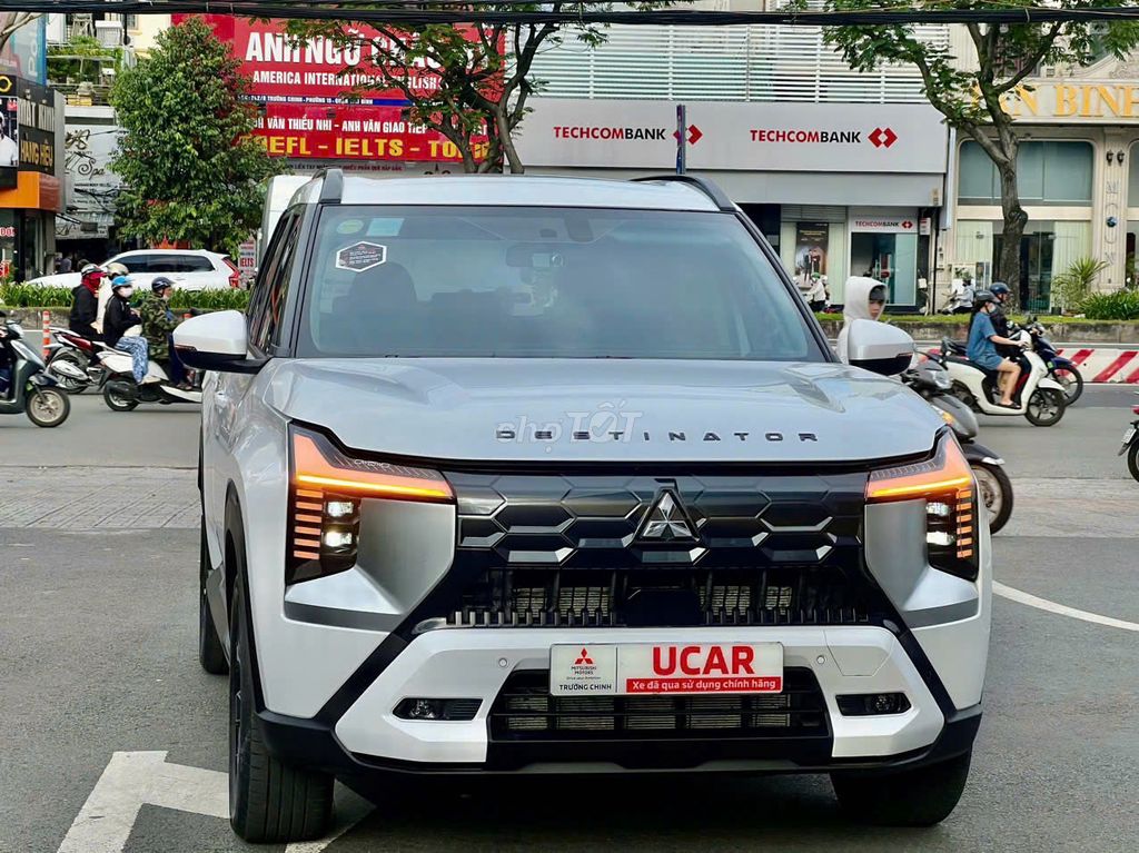 Mitsubishi Destinator Premium 2026 Белый 11 700 км