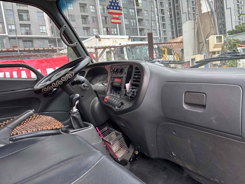 Huyndai 2,4t đời 2019 thùng kín 4,3*1,8*1,7 mlanh. Mua bán Xe tải, xe ben tại Huyện Bình Chánh Tp Hồ Chí Minh được đăng bởi Vi hình 3