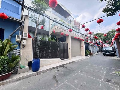 Cho thuê 70 triệu/tháng - Mặt tiền Chợ Tam Hà - Thủ Đức - 84m2 - 5Tầng