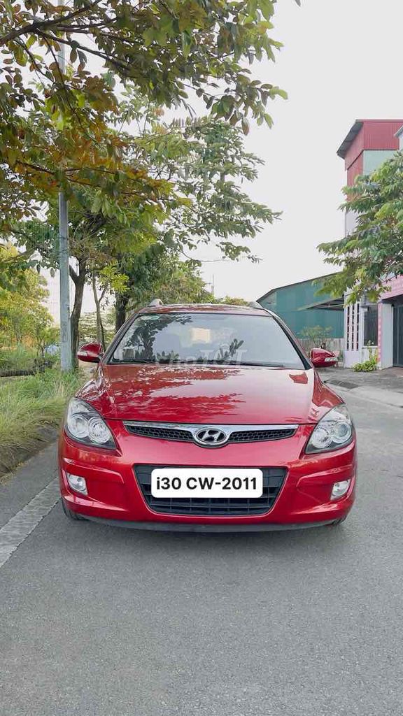 Hyundai i30 CW 2011 Đỏ. Mua bán Ô tô tại Huyện Sóc Sơn Hà Nội được đăng bởi Minh Khang hình 1