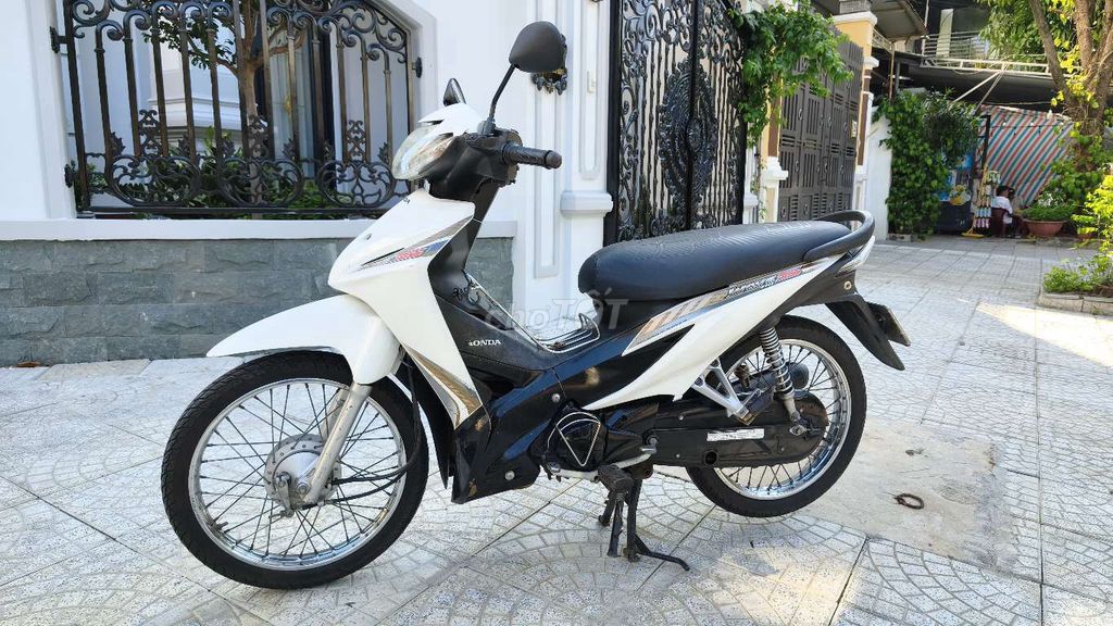 МАШИНА ДЛЯ ПЛАТО HONDA WAVE S 110 ПОКОЛЕНИЯ ОЧЕНЬ ВКУСНАЯ
