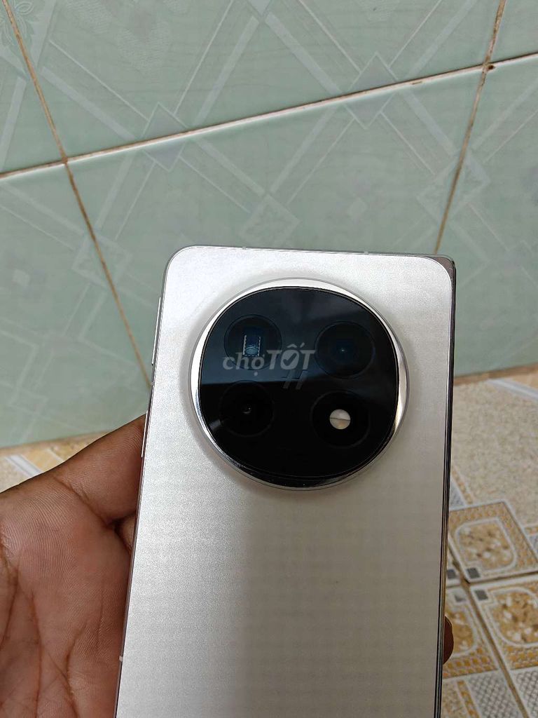 Oppo Find N5 màu Bạc. Mua bán Điện thoại tại Quận Tân Phú Tp Hồ Chí Minh được đăng bởi CDSM hình 1