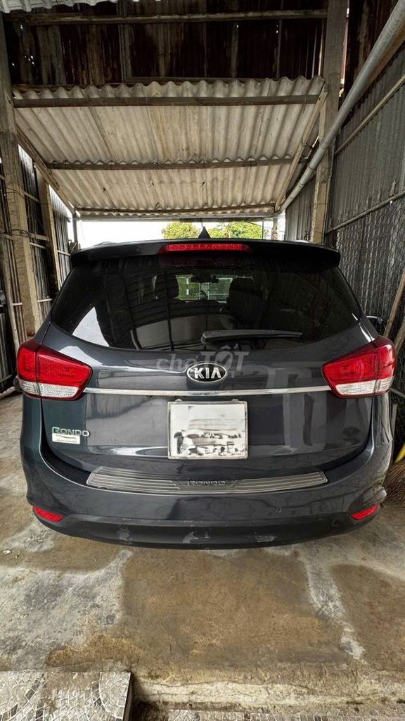 KIA RONDO 2016 Số tự động Đen. Mua bán Ô tô tại Quận 6 Tp Hồ Chí Minh được đăng bởi A Zon hình 2