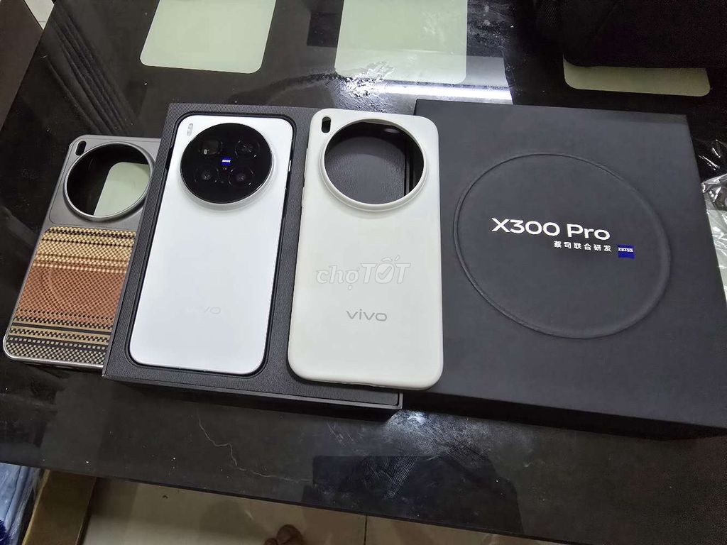 Vivo X300 Pro 12GB/256GB Trắng. Mua bán Điện thoại tại Thành phố Thủ Đức Tp Hồ Chí Minh được đăng bởi Nguyễn Trọng Hiếu hình 1