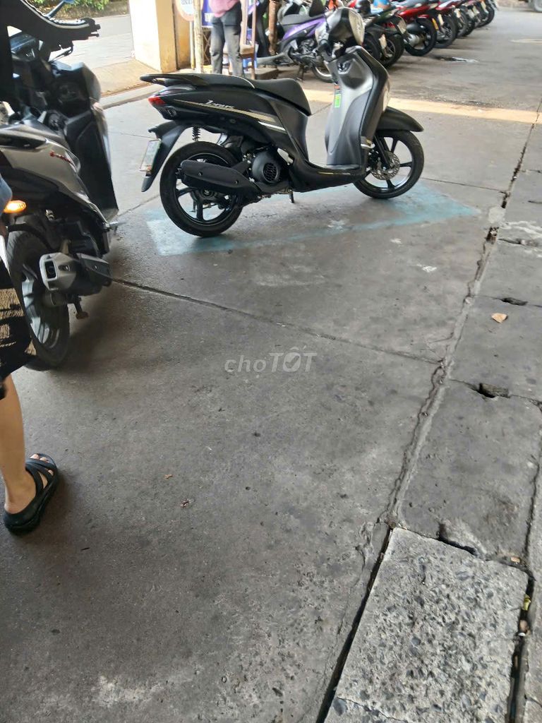 Xe tay ga Yamaha Janus 125 bản giới hạn 2025. Mua bán Xe máy tại Quận 6 Tp Hồ Chí Minh được đăng bởi Ngô Kim Linh hình 2