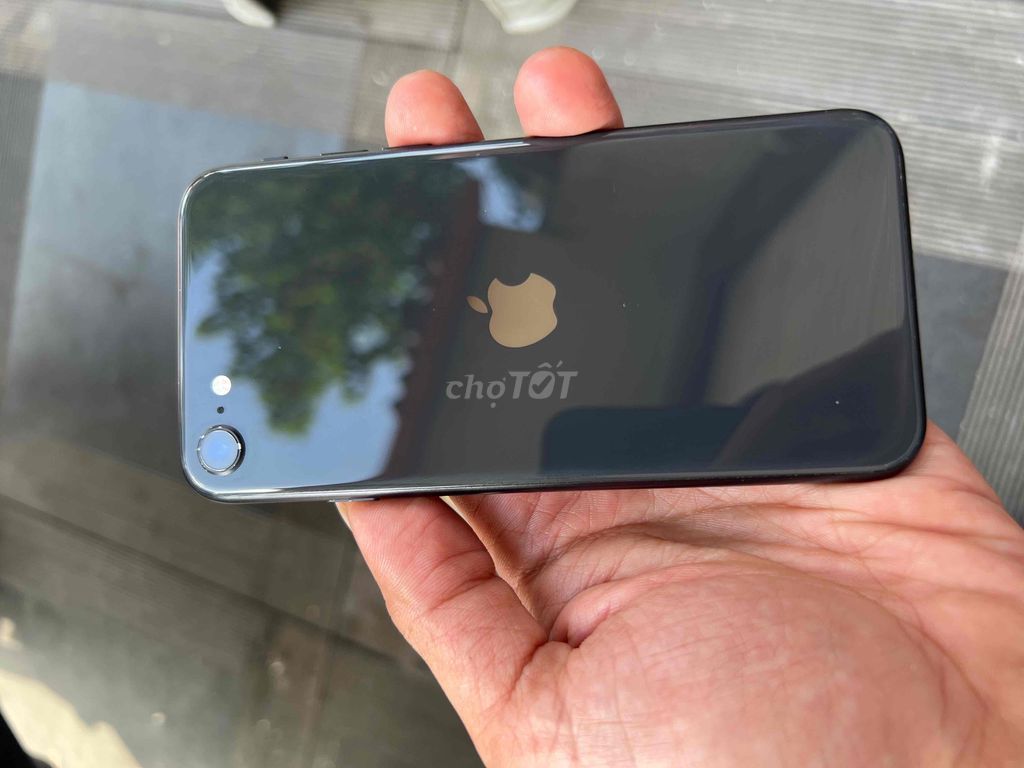 Apple iPhone SE 2 (2020) 64GB Đen. Mua bán Điện thoại tại Quận 8 Tp Hồ Chí Minh được đăng bởi Lộc hình 1