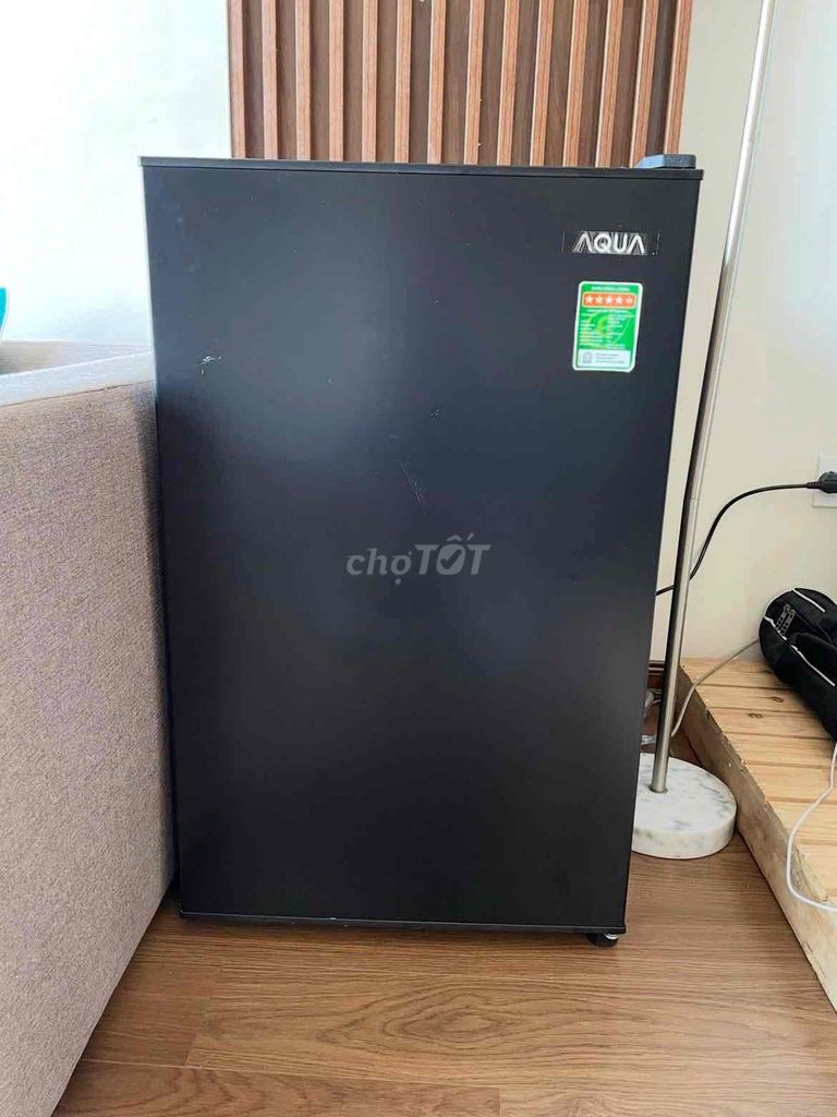 Tủ lạnh AQUA 90L Đen Rất mới Sạch sẽ. Mua bán Tủ lạnh tại Quận Hoàng Mai Hà Nội được đăng bởi Nghi T hình 1