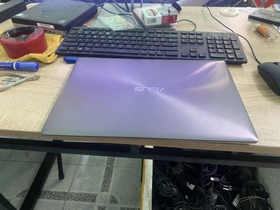 Xã ASUS ux303 siêu mỏng -i5 -8g- 256g- vga rời-FHD. Mua bán Laptop tại Quận Tân Bình Tp Hồ Chí Minh được đăng bởi laptop usa