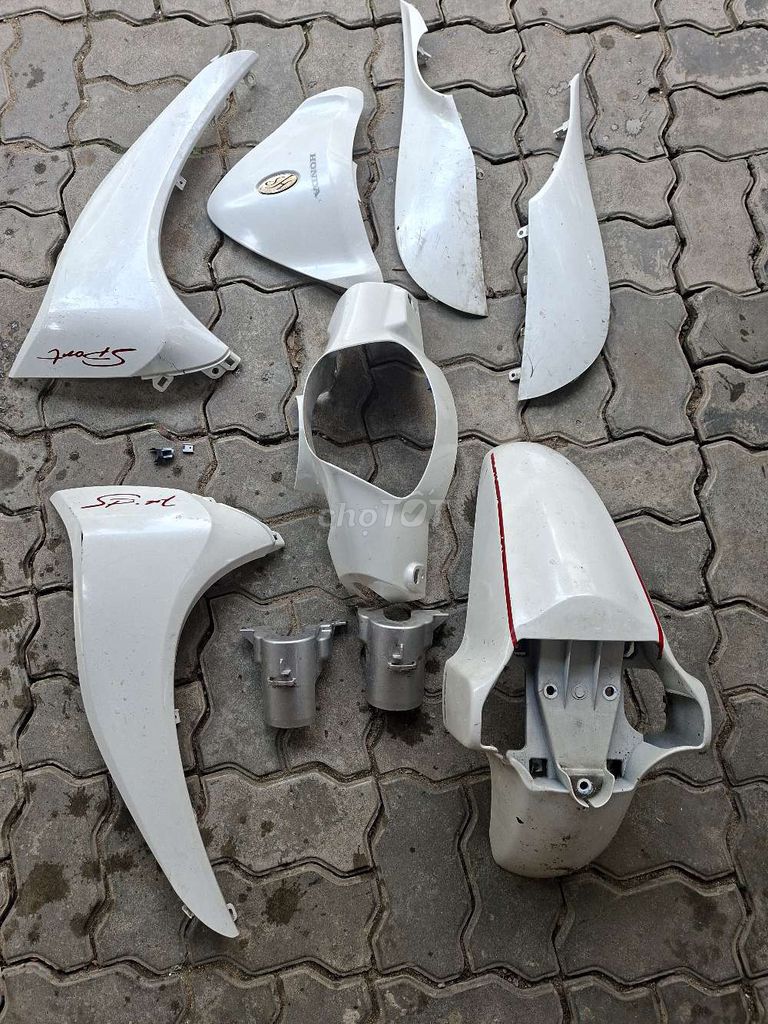 Phụ tùng Honda SH Mode Trắng. Mua bán Phụ tùng xe tại Quận Cẩm Lệ Đà Nẵng được đăng bởi Kỳ hình 1