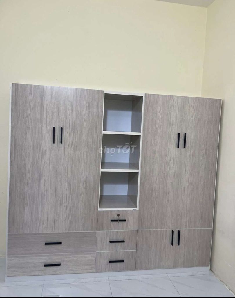 TỦ NHỰA ĐÀI LOAN 4 CÁNH 1 KỆ MÀU VÂN GỖ SỒI. Mua bán Tủ, kệ gia đình tại Quận Phú Nhuận Tp Hồ Chí Minh được đăng bởi Tủ nhựa đài loan hoàng quân hình 1