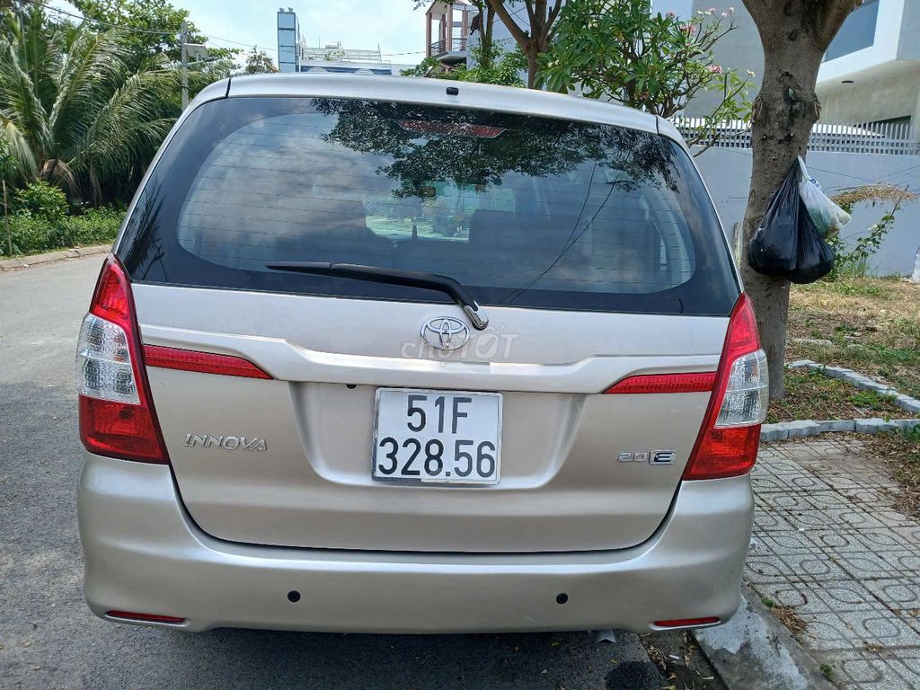 Toyota Innova 2015 E Vàng cát. Mua bán Ô tô tại Quận 12 Tp Hồ Chí Minh được đăng bởi A.Sang hình 12