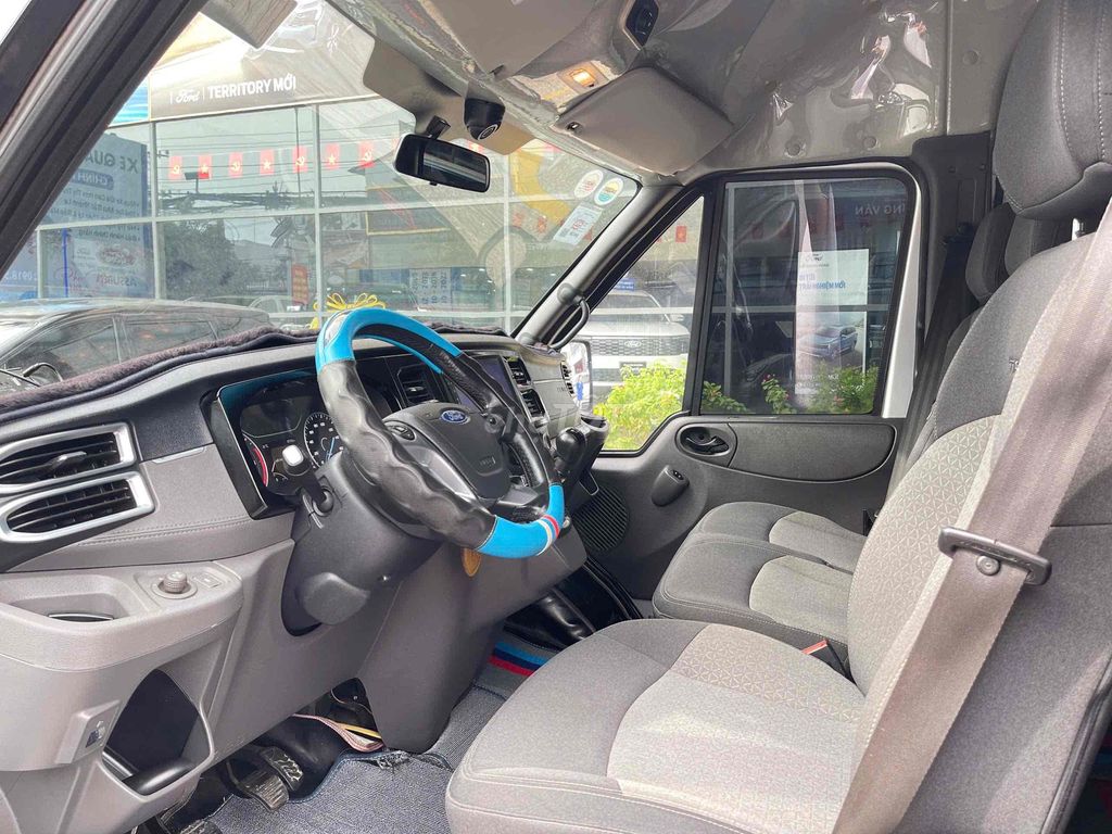 Ford Transit 2024 Siêu chuẩn có hỗ trợ góp. Mua bán Ô tô tại Thành phố Châu Đốc An Giang được đăng bởi Lê Tuyền Ford  hình 8