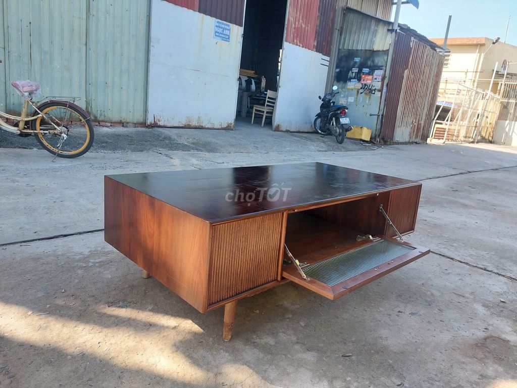 Bàn trà gỗ tự nhiên 1m40x70cm. Mua bán Bàn ghế tại Quận Bình Tân Tp Hồ Chí Minh được đăng bởi HÀNG THANH LÝ NỘI THẤT 268 hình 1