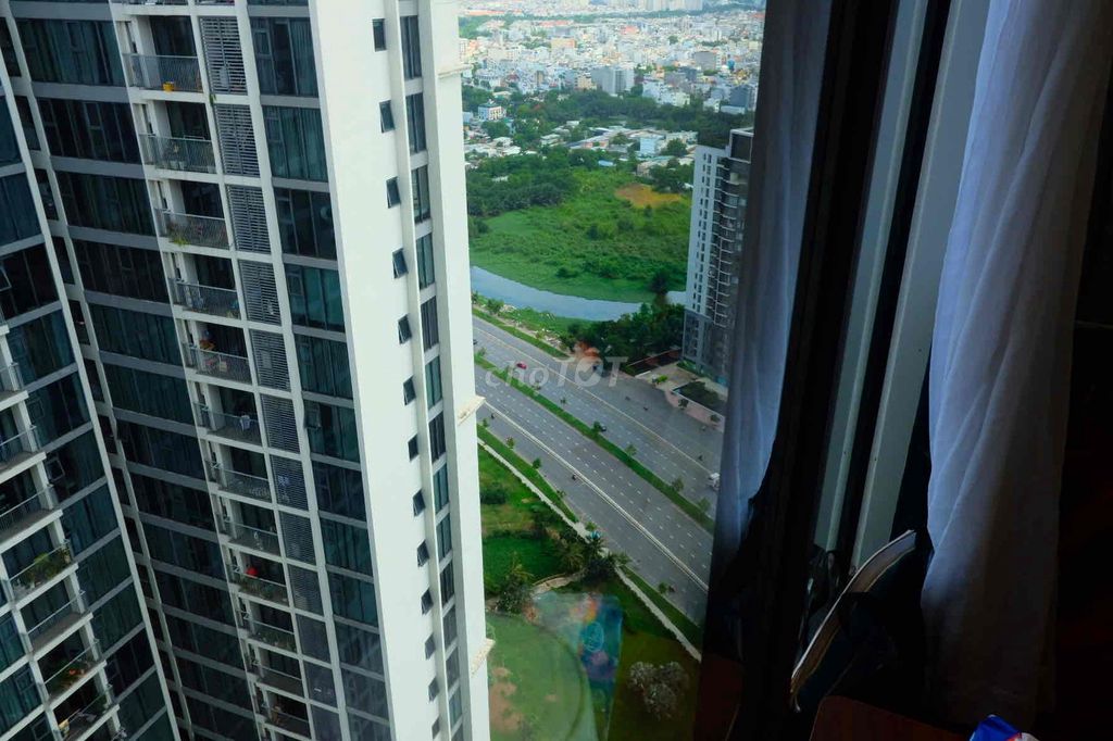pass hợp đồng thuê căn 2pn eco green saigon