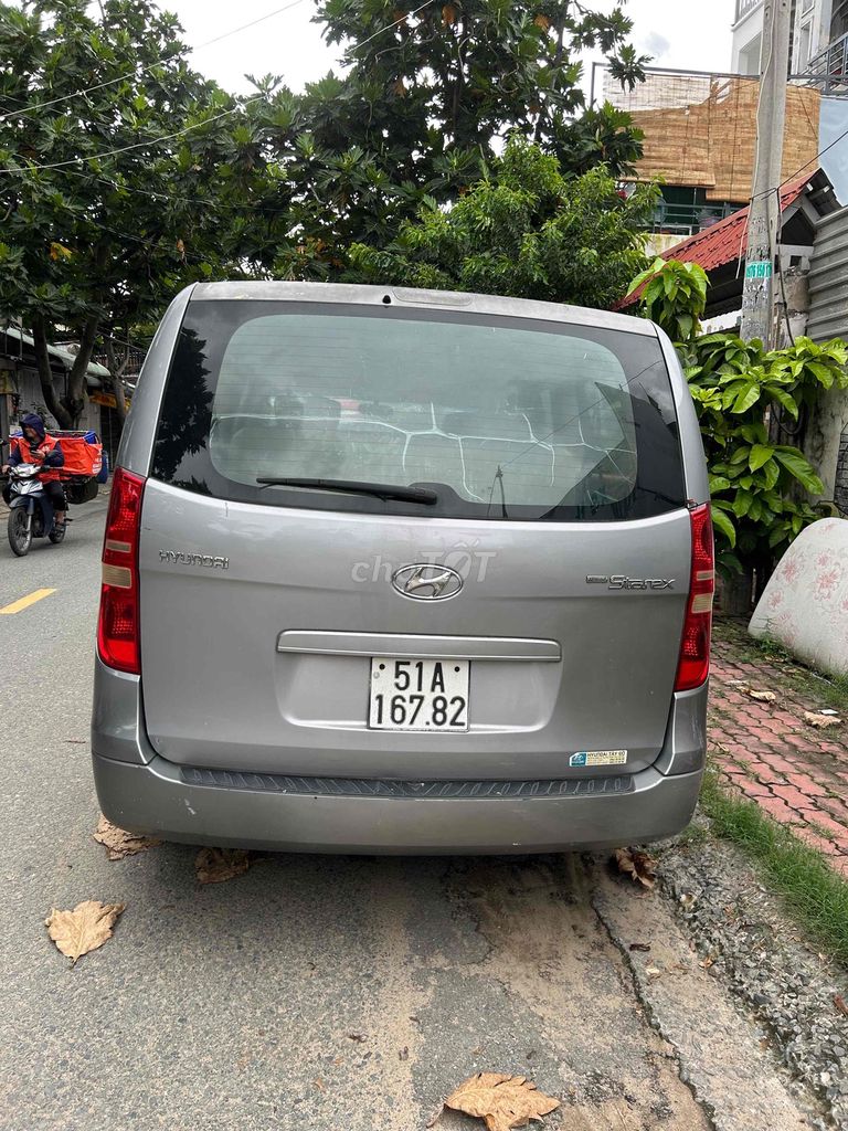 Huyndai 9 chổ - 130000 km. Mua bán Ô tô tại Quận 12 Tp Hồ Chí Minh được đăng bởi Thanh hình 4