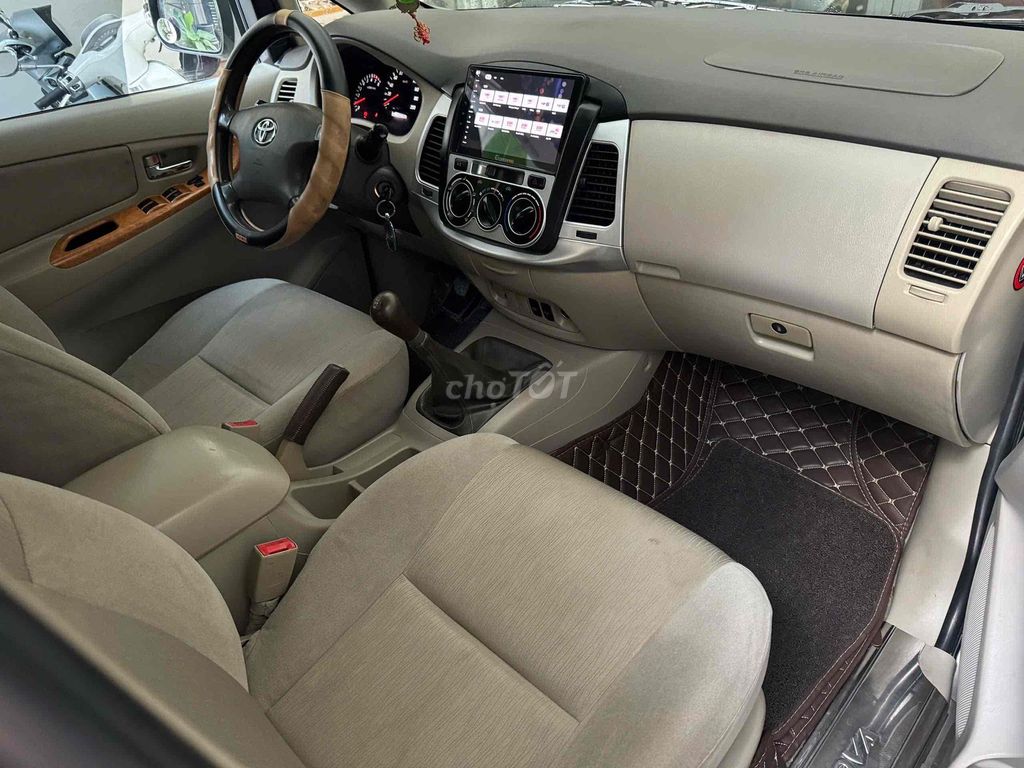 Toyota innova 2.0G,sản xuất 2009 số sàn. Mua bán Ô tô tại Quận Tân Bình Tp Hồ Chí Minh được đăng bởi Cương hình 6
