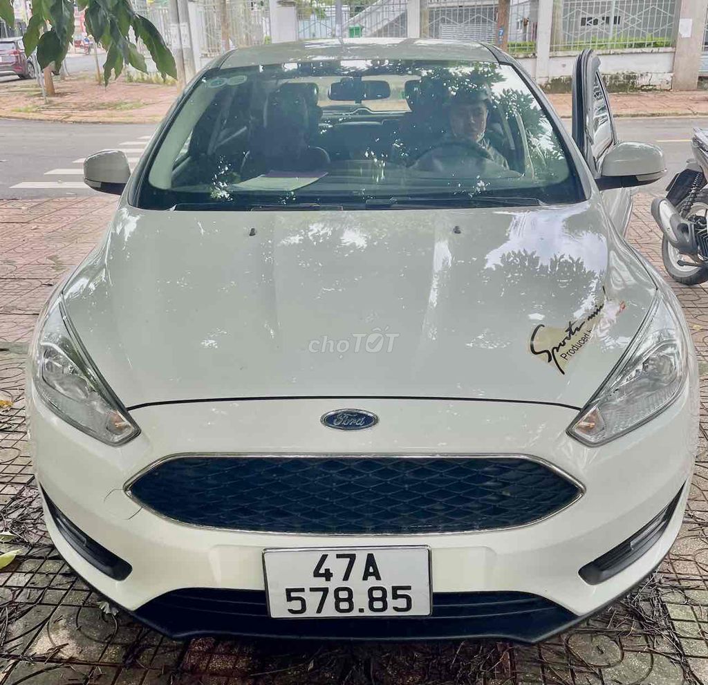 Ford Focus 2019 1.5L EcoBoost Trend (sedan) - 71 k. Mua bán Ô tô tại Thành phố Buôn Ma Thuột Đắk Lắk được đăng bởi Quang Nguyễn hình 1