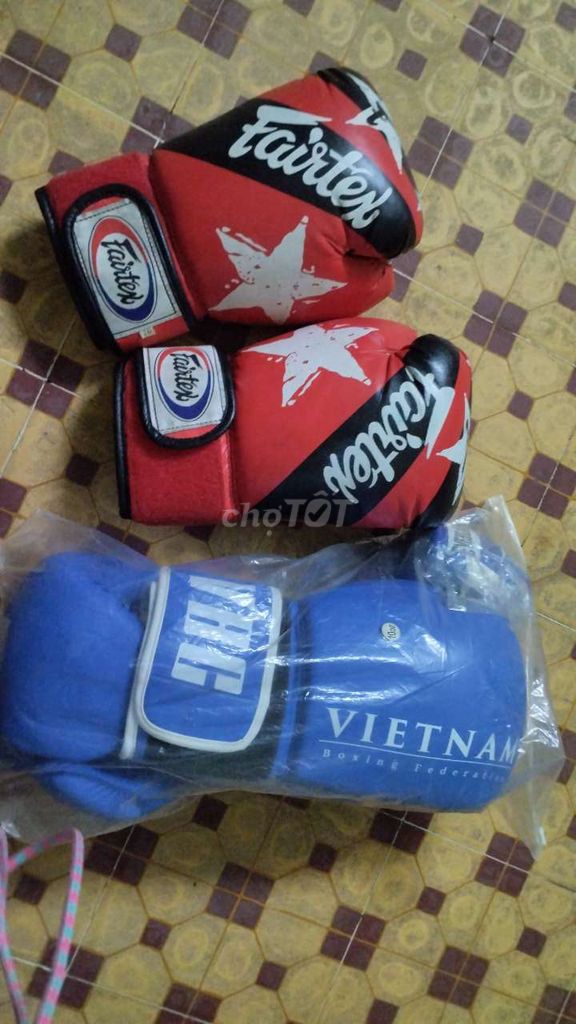 Găng tay boxing Liên đoàn Quyền Anh VN Nam. Mua bán Đồ thể thao, Dã ngoại tại Quận 8 Tp Hồ Chí Minh được đăng bởi Vi Quân hình 1