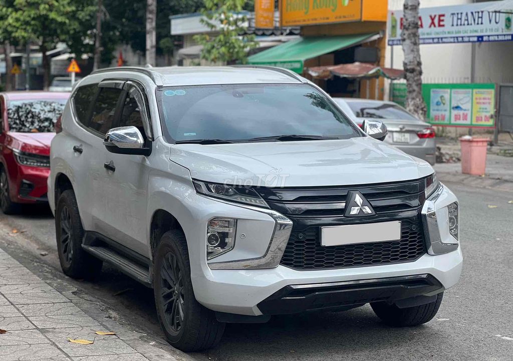 Mitsubishi Pajero Sport 2023 4x2 AT Premium Trắng. Mua bán Ô tô tại Quận Bình Tân Tp Hồ Chí Minh được đăng bởi Thanh Nhã Xe Lướt Sài Gòn hình 2