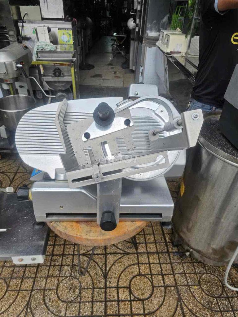 Máy thái thịt Swedlinghaus AF 300 GRSA Ý mới 98%. Mua bán Đồ chuyên dụng, Giống nuôi trồng tại Quận Đống Đa Hà Nội được đăng bởi Thọ  hình 1