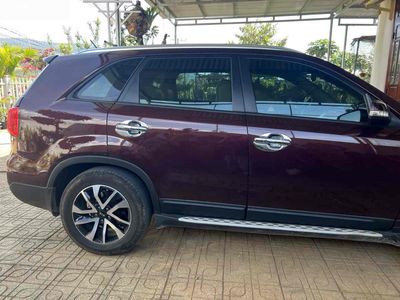 Kia Sorento Nâu đỏ 7 chỗ