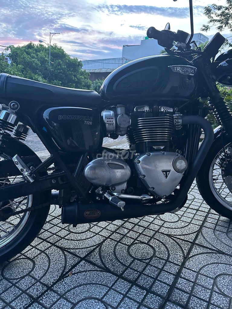 triumph t120 black date 2017. Mua bán Xe máy tại Quận Cái Răng Cần Thơ được đăng bởi chuyên bán apple watch và đồng hồ chính hãng cao cấp hình 1