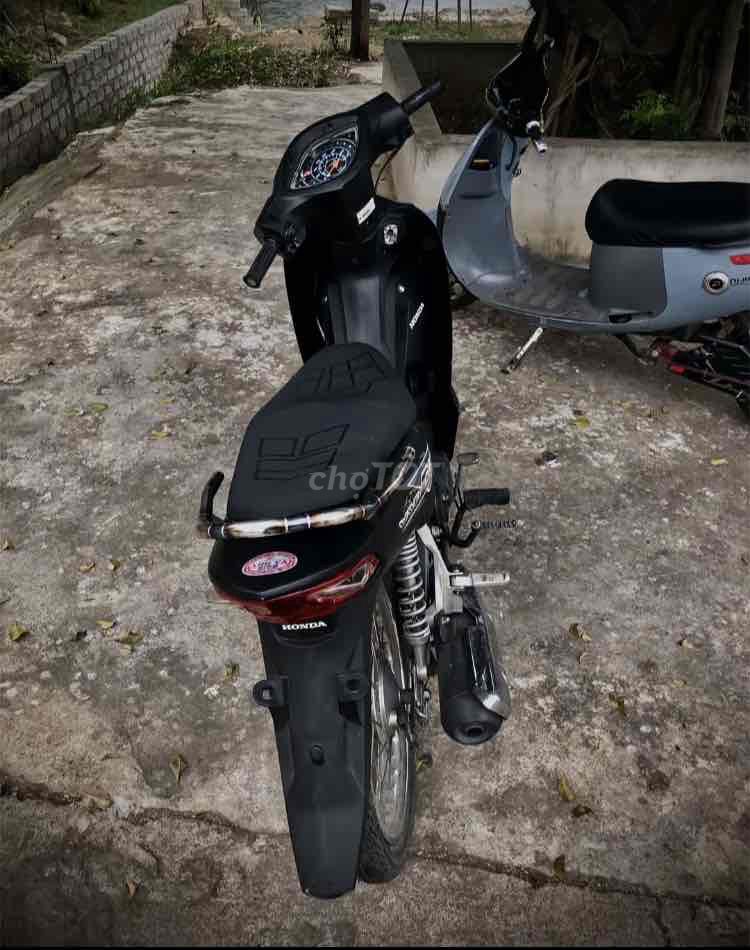 Xe số Honda Wave Alpha màu đen đã dùng. Mua bán Xe máy tại Huyện Quỳ Hợp Nghệ An được đăng bởi Hồ Văn Thương hình 1