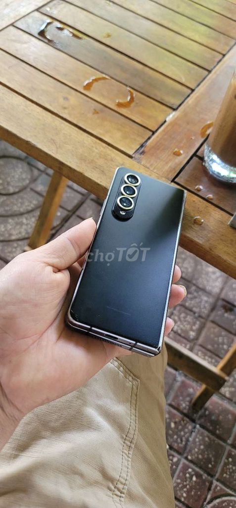 Samsung Galaxy Z Fold 4 256GB Đen 2 SIM 5G. Mua bán Điện thoại tại Thành phố Buôn Ma Thuột Đắk Lắk được đăng bởi lãng tử hình 1