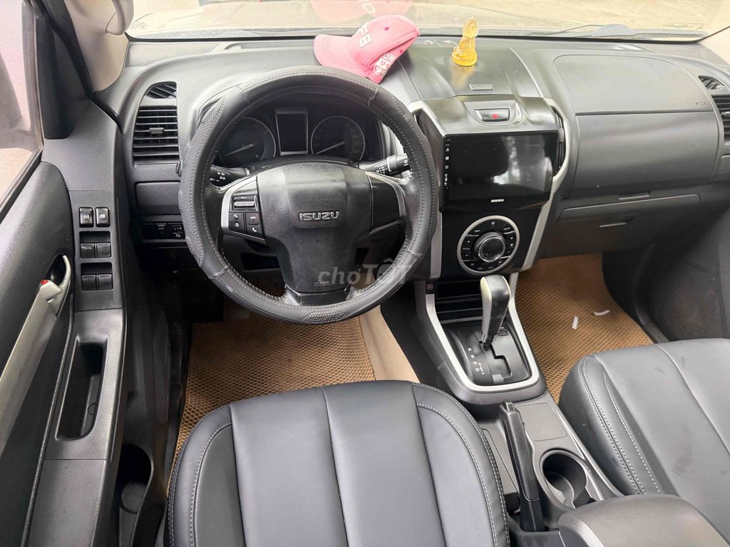 Isuzu Dmax 2015 số at máy 2.5 máy số zin chất cho. Mua bán Ô tô tại Quận Ba Đình Hà Nội được đăng bởi lê phi hình 3