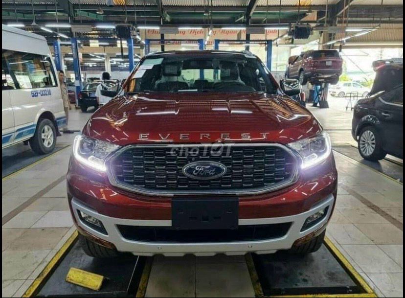 Ford Everest 2021 Titanium 2.0L AT 4x2 - 26000 km