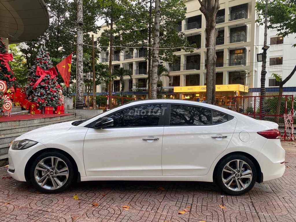 Elantra 1.6AT - 2016 chính chủ, xem xe tại nhà. Mua bán Ô tô tại Thành phố Vũng Tàu Bà Rịa - Vũng Tàu được đăng bởi Nguyễn Dinh  hình 2