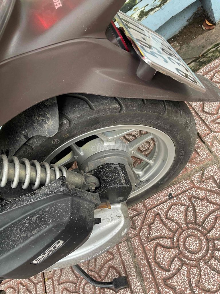 Honda SH Mode 2016 Đặc biệt Trắng nâu tem gold0000. Mua bán Xe máy tại Quận 10 Tp Hồ Chí Minh được đăng bởi Shop Chất hình 8