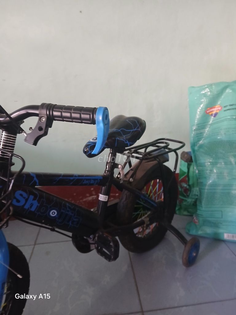 Bé lớn rồi.để lại cho ace nào cần.. Mua bán Xe đạp tại Thành phố Buôn Ma Thuột Đắk Lắk được đăng bởi thanh phong tran hình 2