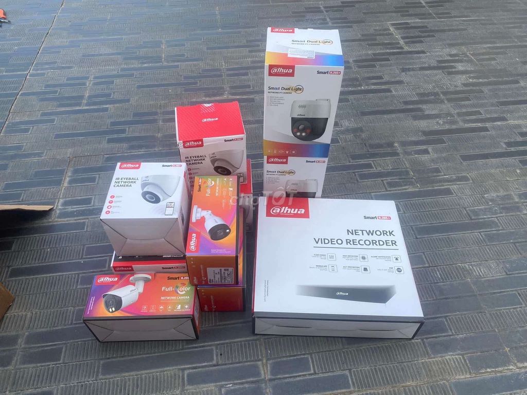 Dịch vụ lắp đặt Camera An Ninh. Dịch vụ chuyển nhà tại Quận 10 Tp Hồ Chí Minh được đăng bởi Camera TL hình 1