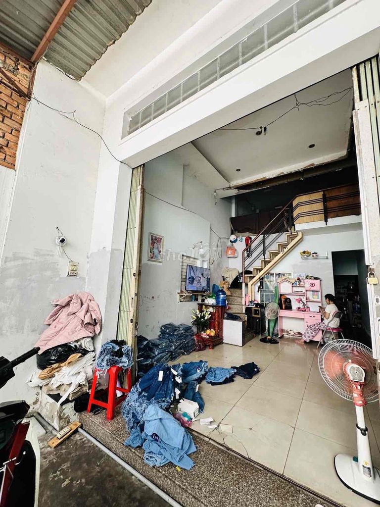 Nhà cũ tiện xây mới, 100m2 (5x20) Lê Trọng Tấn, 7.6 tỷ
