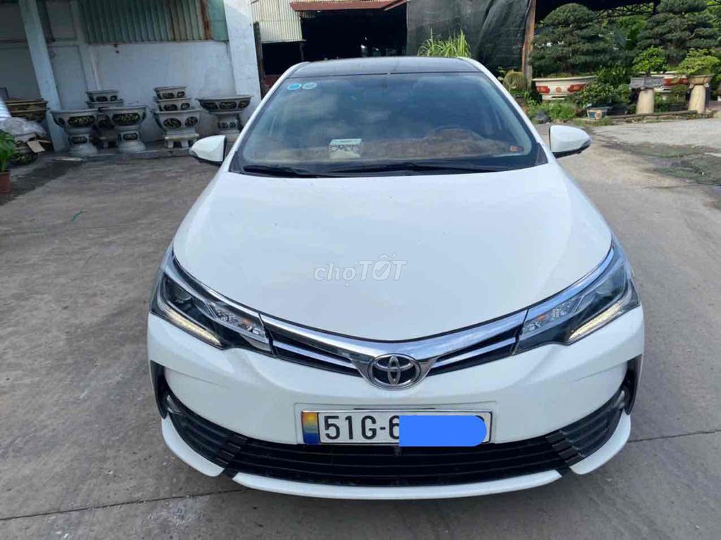 Toyota Corolla Altis 2018 2.0 CVT-i - 75000 km