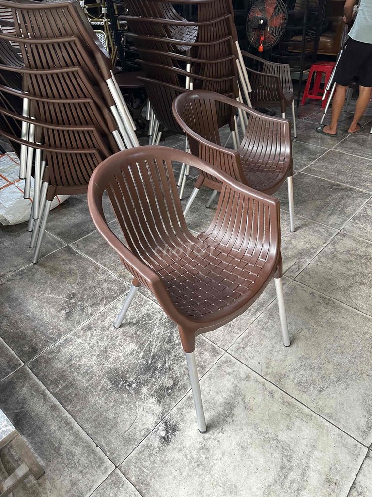 ghế nhựa càfe giá RẺ ghế nhựa chân nhôm ghế bành. Mua bán Bàn ghế tại Quận Bình Tân Tp Hồ Chí Minh được đăng bởi PHAN THỊ ÚT hình 1