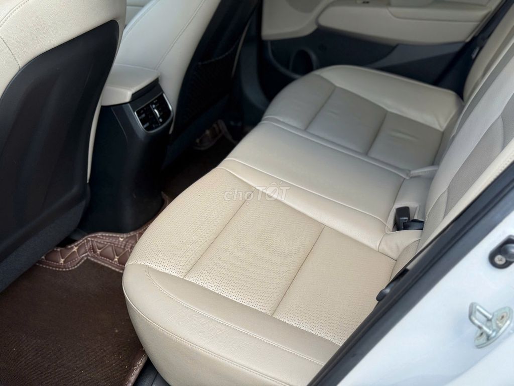 Hyundai Elantra 1.6 AT 2018 màu trắng. Mua bán Ô tô tại Thành phố Thuận An Bình Dương được đăng bởi Thắng Trần Auto hình 13