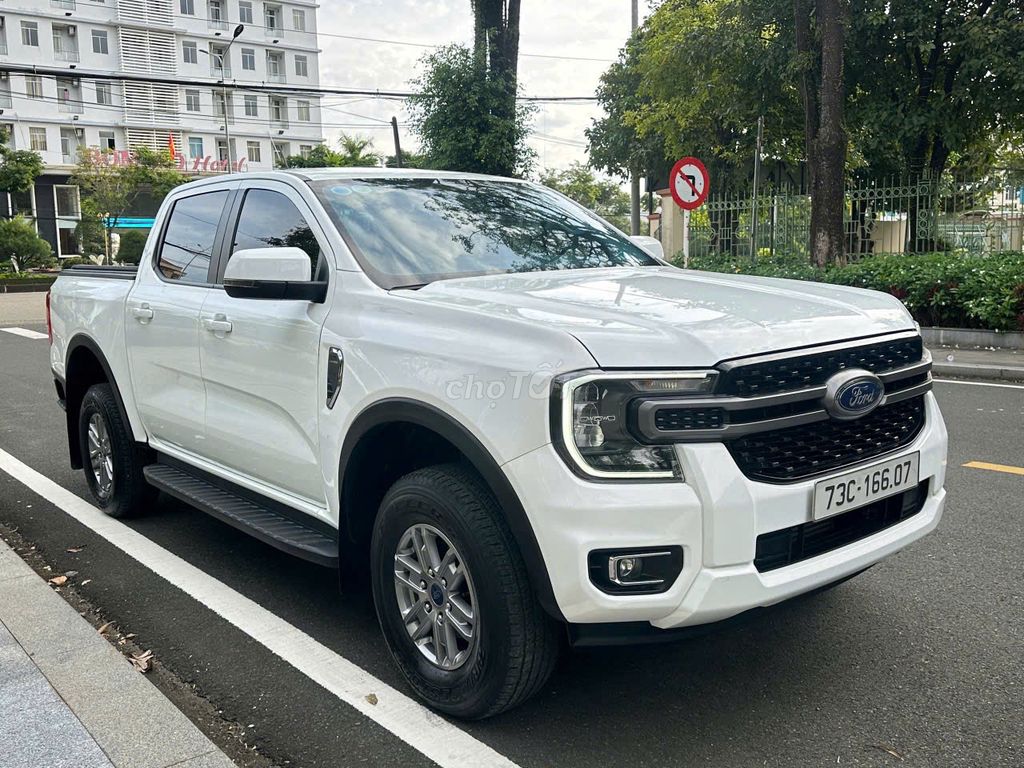 Ford Ranger 2024 XLS Trắng 30953 km. Mua bán Ô tô tại Thành phố Buôn Ma Thuột Đắk Lắk được đăng bởi Tiệm Ôtô Xe Máy Thuỷ hình 3
