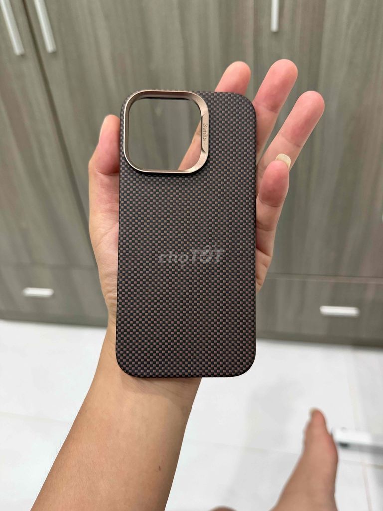Ốp iphone 16pro, thương hiệu benks xịn sò. Mua bán Phụ kiện (Màn hình, Chuột...) tại Huyện Xuyên Mộc Bà Rịa - Vũng Tàu được đăng bởi SI VIEN hình 1