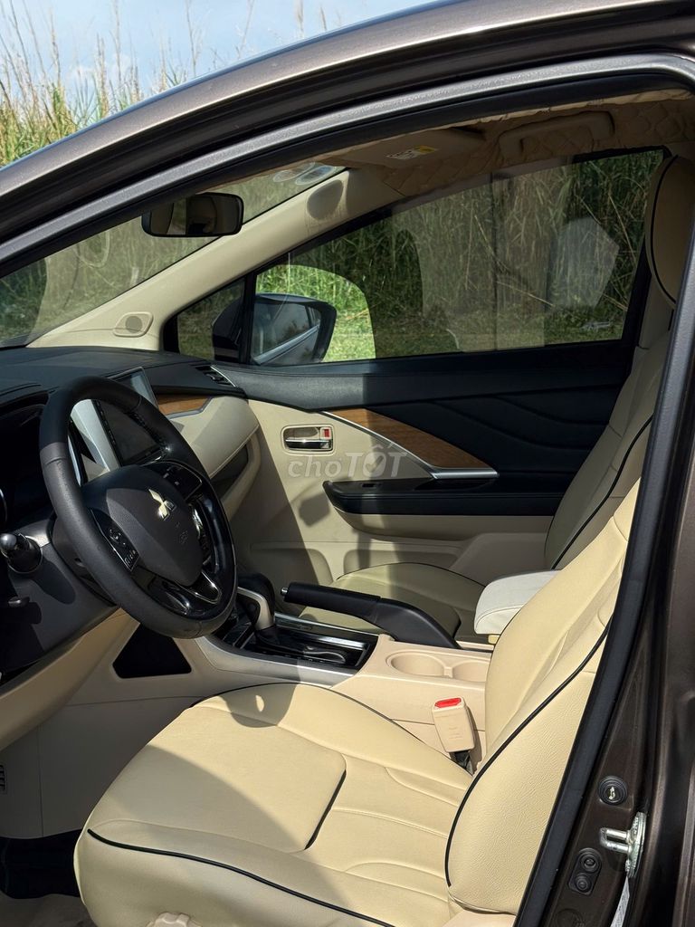 Mitsubishi Xpander AT 2018