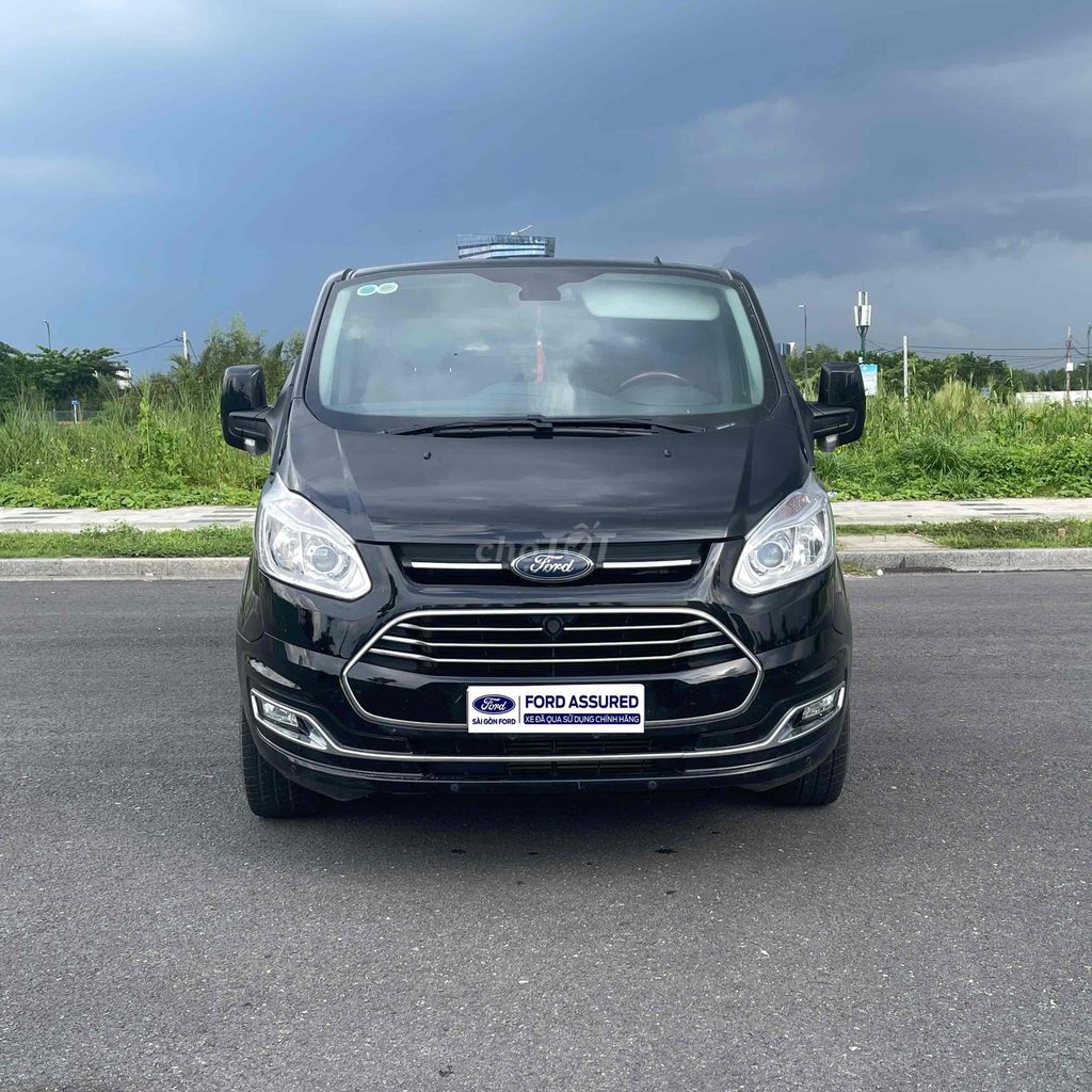 Tourneo Titanium 2019 Xuất Hoá Đơn Bán Tại Ford