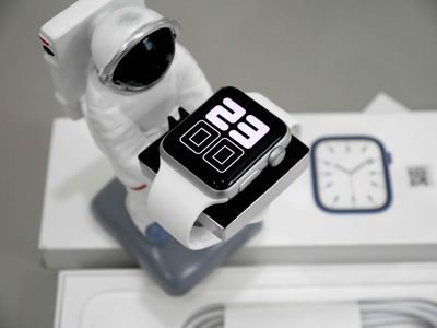 Apple Watch Series 3 38mm Trắng 99%. Mua bán Thiết bị đeo thông minh tại Quận Gò Vấp Tp Hồ Chí Minh được đăng bởi KHÁNH HUNTER