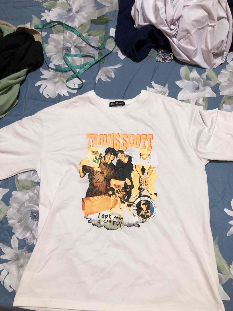 Áo thun in hình Travis Scott. Mua bán Quần áo tại Quận 4 Tp Hồ Chí Minh được đăng bởi Tố Quyên hình 1