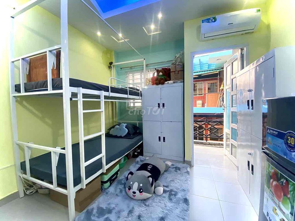 THANH LÝ Giường tầng sắt màu Trắng. Mua bán Giường, chăn ga gối nệm tại Quận 3 Tp Hồ Chí Minh được đăng bởi Thuỷ Happy House HCM hình 1